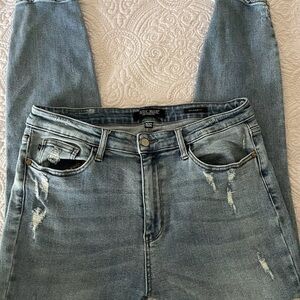 Judy Blue High Rise Mineral Wash SZ 15/32 Relaxed Fit